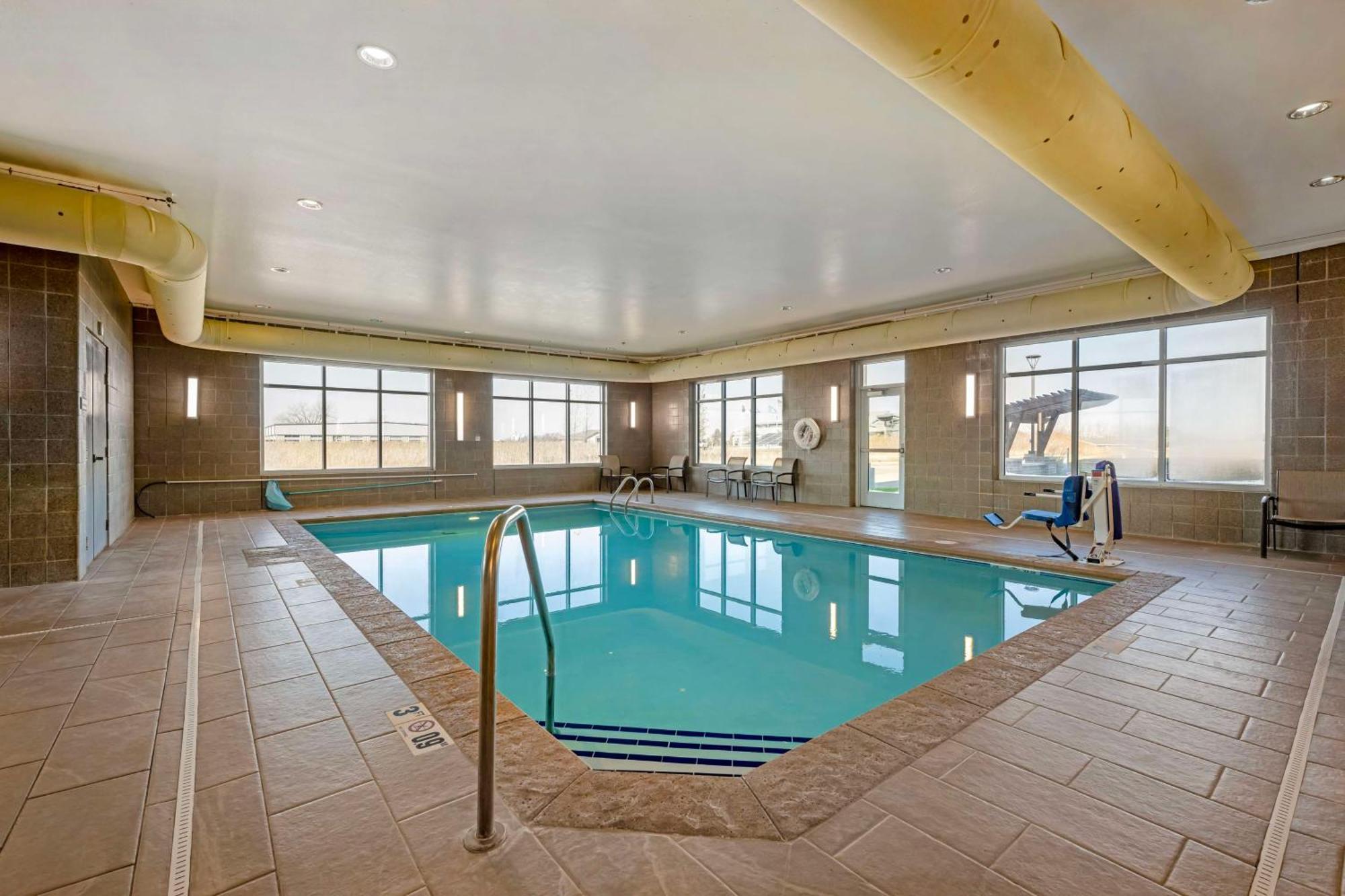 Best Western Plus Lakeview Hotel Madison Kültér fotó